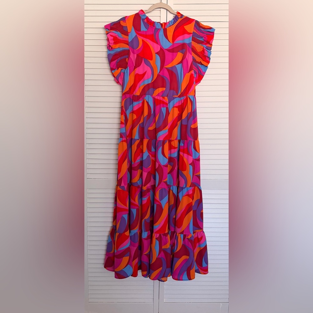 Vibrant Swirl Print Maxi Dress